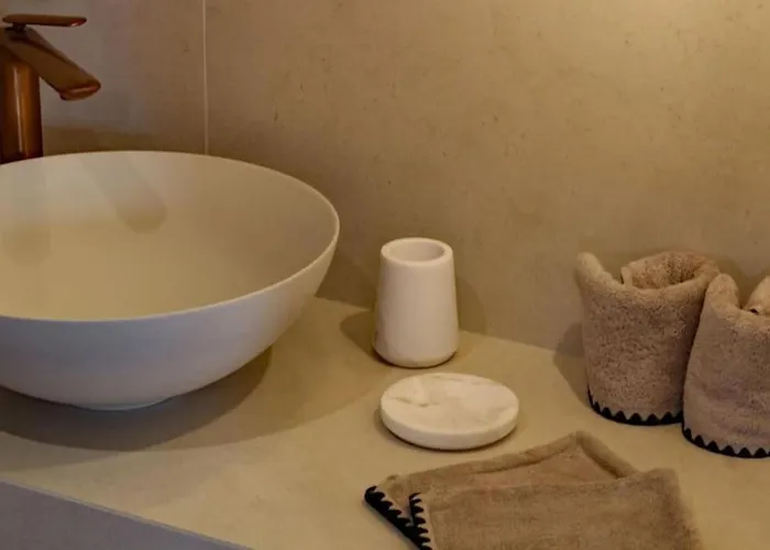 Le Cocon De Frene * Surtainville